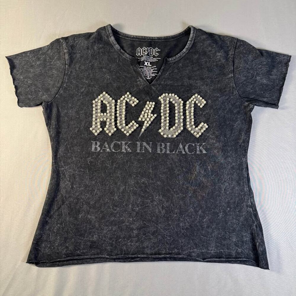 AC/DC Back in Black Faux Pearl Graphic T-Shirt Size XL
